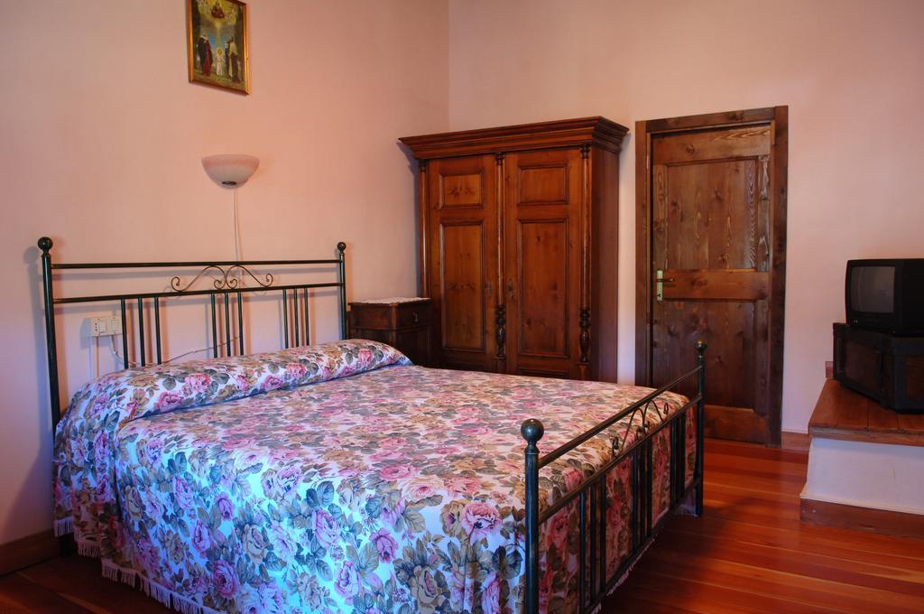 فيلا أوربانيافي Agriturismo Ca Serrantonio المظهر الخارجي الصورة